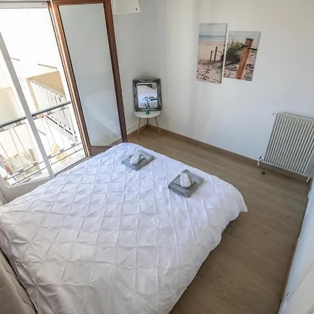 ++++ Renovated Cosy 50m2 Sunny Flat / Balcony / Close To And To The Palais Des Festivals ++++ Daire *