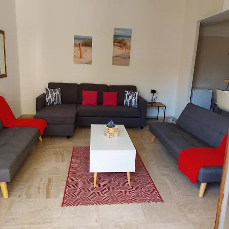 ++++ Renovated Cosy 50m2 Sunny Flat / Balcony / Close To And To The Palais Des Festivals ++++ Daire *