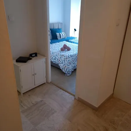 Daire ++++ Renovated Cosy 50m2 Sunny Flat / Balcony / Close To And To The Palais Des Festivals ++++ *