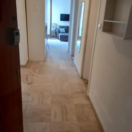 ++++ Renovated Cosy 50m2 Sunny Flat / Balcony / Close To And To The Palais Des Festivals ++++ Daire